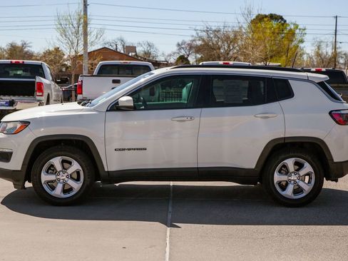 Used 2020 Jeep Compass Latitude image 8