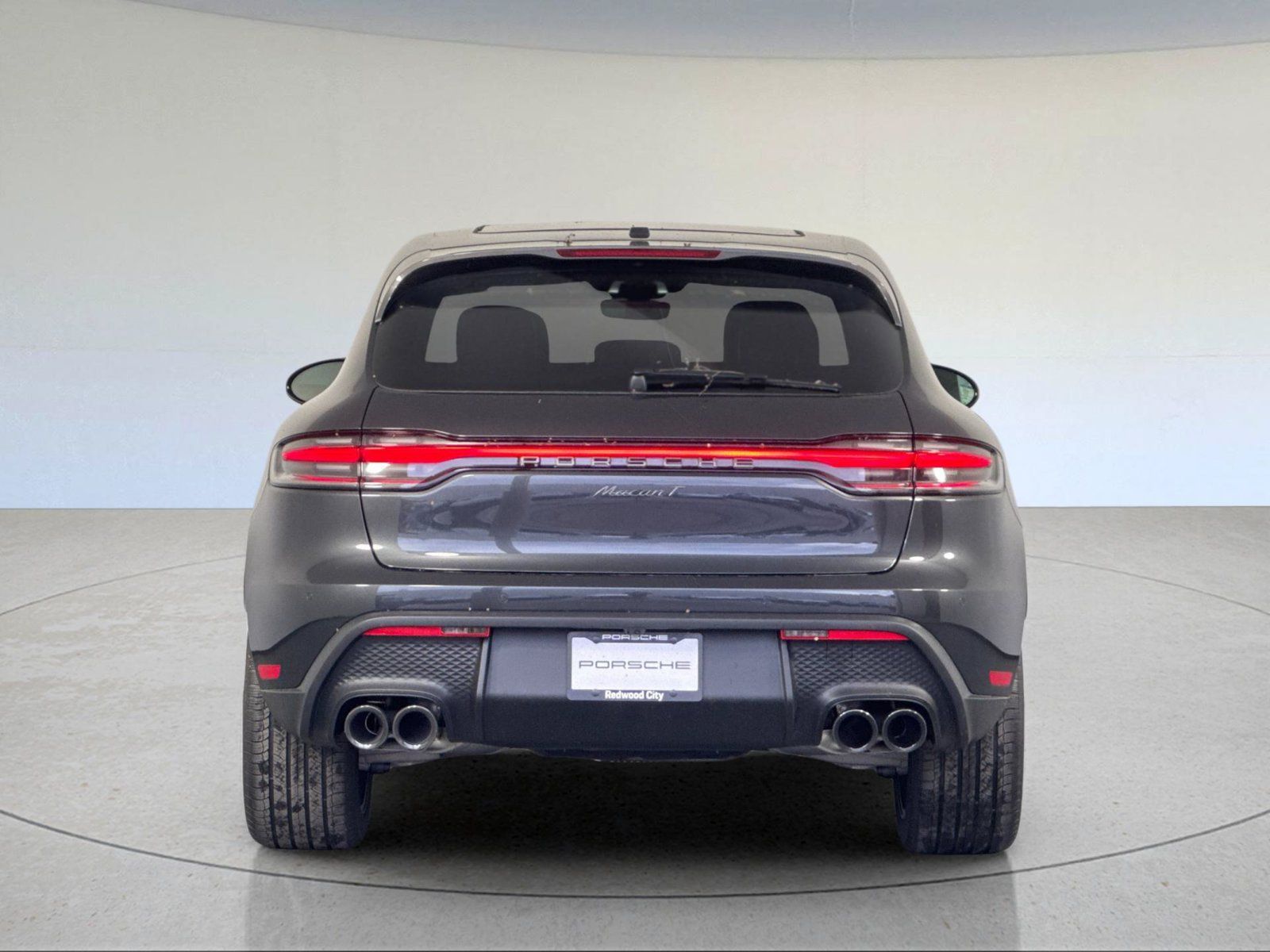 Certified 2026 Porsche Macan Turbo AWD/4WD image 7