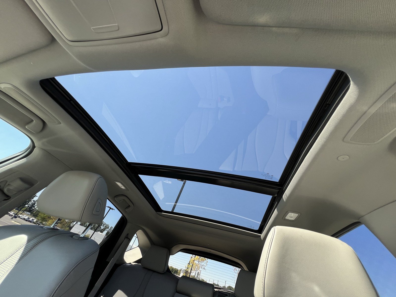 Used 2020 Acura RDX w/ Technology Package FWD image 29