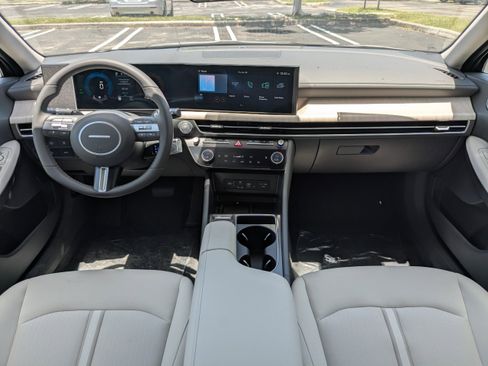 New 2025 Hyundai Sonata SEL image 13