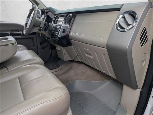 Used 2008 Ford F250 Lariat image 24