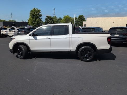 Used 2023 Honda Ridgeline Black Edition image 2