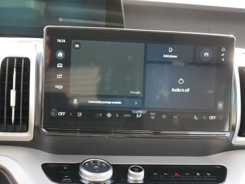 Used 2025 Ford Expedition Active AWD/4WD image 24