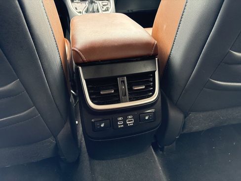 Certified 2023 Subaru Outback Touring XT image 24