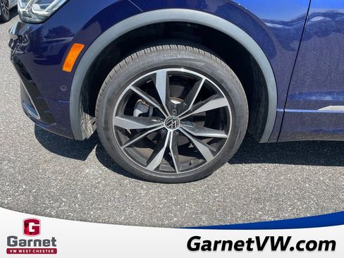 Used 2024 Volkswagen Tiguan SEL R-Line image 10