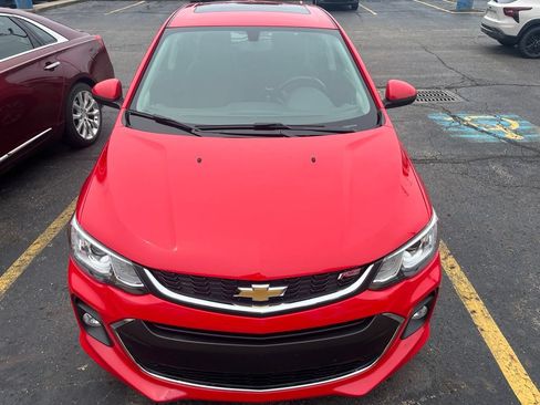 Used 2017 Chevrolet Sonic LT w/ Fun and Sun Package FWD image 1