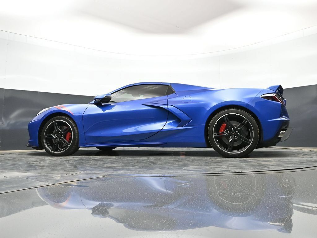 Used 2022 Chevrolet Corvette Stingray Premium Conv w/ Z51 Performance Package RWD image 49