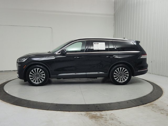 Used 2023 Lincoln Aviator Reserve w/ Elements Package Plus RWD image 5