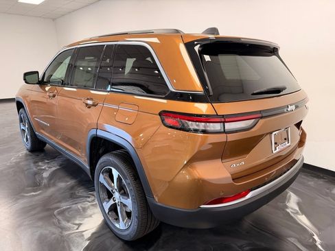 New 2026 Jeep Grand Cherokee Limited AWD/4WD image 9
