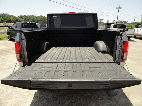 Used 2020 Ford F150 Platinum w/ Equipment Group 701A Luxury AWD/4WD image 7