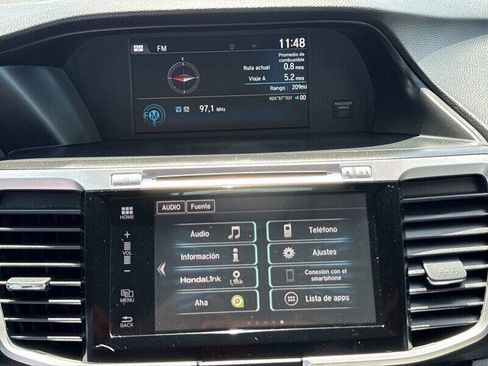 Used 2017 Honda Accord EX-L image 27