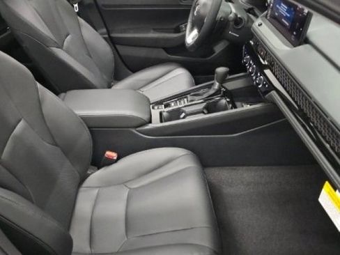 Used 2025 Honda Accord Touring image 34