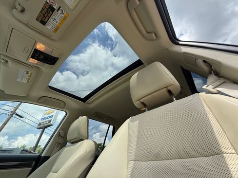 Used 2022 Lexus GX 460 Premium AWD/4WD image 17