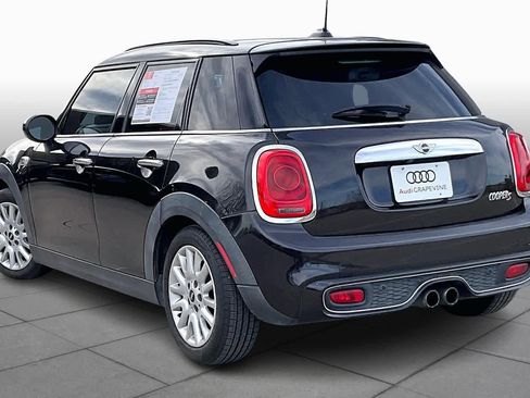 Used 2016 MINI Cooper S image 10