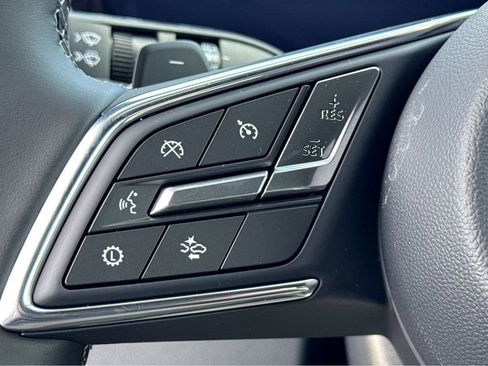 New 2026 Buick Enclave Preferred w/ LPO, Floor Liner Package AWD/4WD image 17