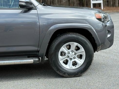 Used 2015 Toyota 4Runner SR5 Premium image 9