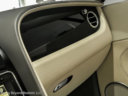 Used 2017 Bentley Continental GT V8 S image 40