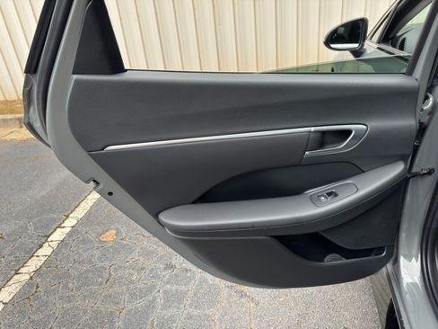 Used 2022 Hyundai Sonata SEL w/ Preferred Accessory Package FWD image 37