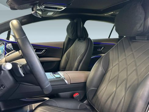 Used 2023 Mercedes-Benz EQS 580 4MATIC Sedan image 22