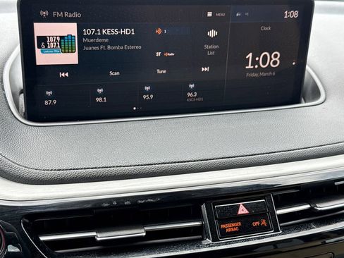 Used 2023 Acura MDX SH-AWD image 26