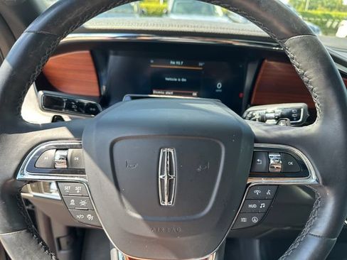 Used 2022 Lincoln Navigator Reserve w/ Equipment Group 201A AWD/4WD image 36