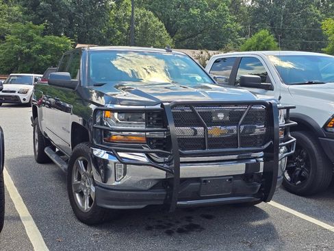 Used 2017 Chevrolet Silverado 1500 LT w/ All Star Edition AWD/4WD image 3