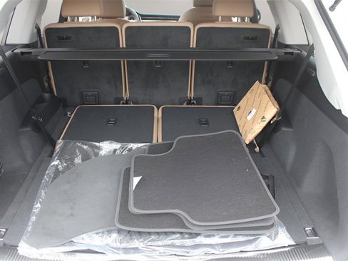 New 2025 Audi Q7 3.0T Premium Plus image 16