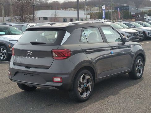 New 2026 Hyundai Venue SEL image 3