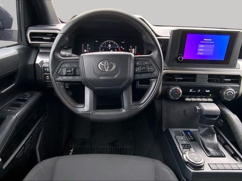 Used 2026 Toyota Tacoma SR5 AWD/4WD image 6