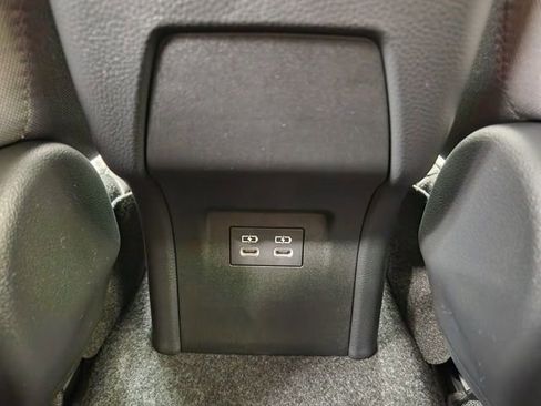 New 2026 Toyota Prius LE FWD image 37