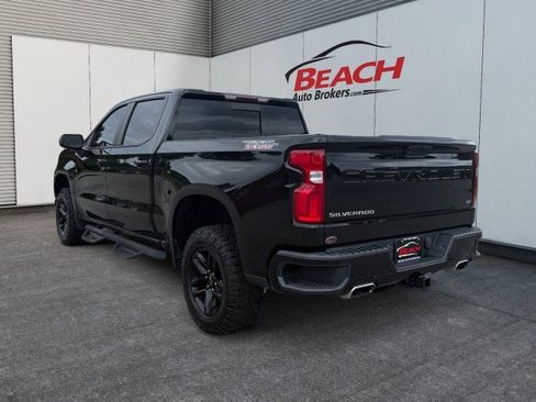 Used 2019 Chevrolet Silverado 1500 LT Trail Boss AWD/4WD image 11