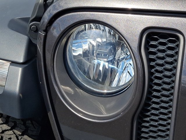 Certified 2021 Jeep Wrangler Unlimited Rubicon AWD/4WD image 12