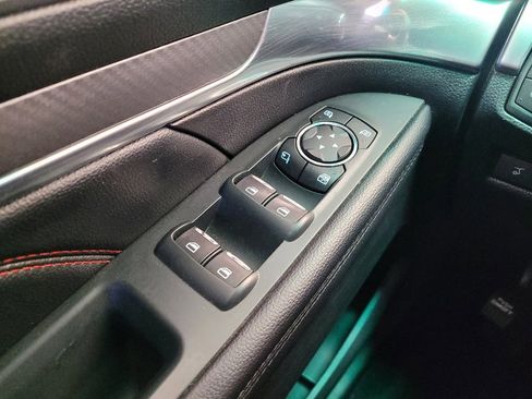 Used 2019 Ford Explorer Sport w/ Equipment Group 401A AWD/4WD image 32