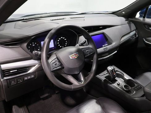 Used 2019 Cadillac XT4 Premium Luxury image 18