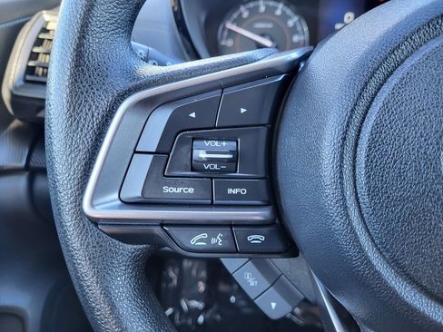 Used 2021 Subaru Crosstrek 2.0i image 16