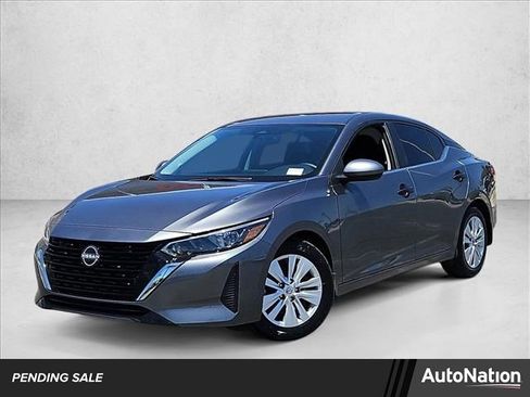 Certified 2025 Nissan Sentra S FWD image 1