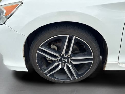 Used 2017 Honda Accord Sport Special Edition image 30