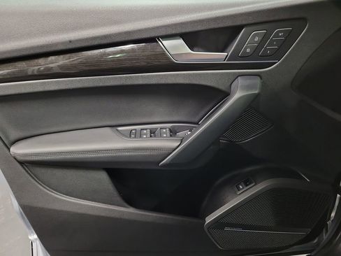 Used 2019 Audi Q5 2.0T Premium Plus w/ Premium Plus Package image 25