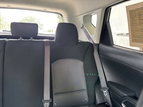 Used 2025 Kia Soul LX w/ LX Technology Package FWD image 37