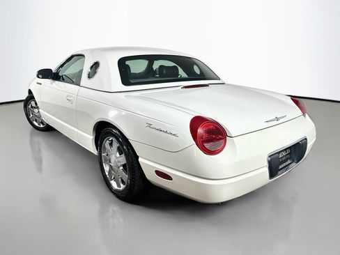 Used 2002 Ford Thunderbird RWD image 5