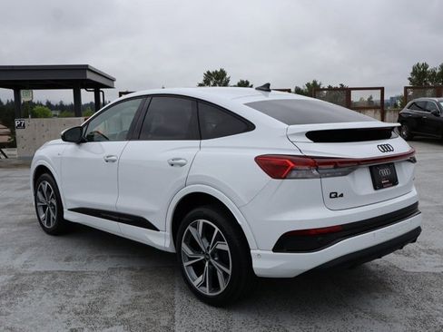 Used 2023 Audi Q4 e-tron Premium Plus w/ Premium Plus AWD/4WD image 9