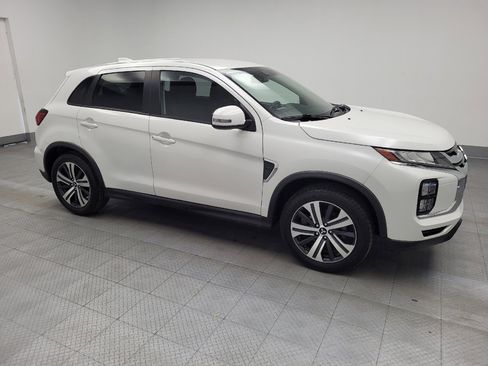 Used 2020 Mitsubishi Outlander Sport SE image 11