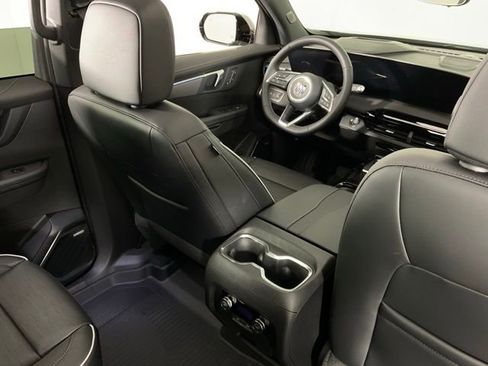 New 2026 Buick Enclave Sport Touring w/ Power Package FWD image 38
