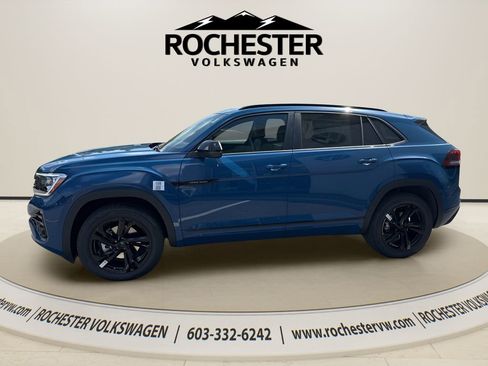 New 2026 Volkswagen Atlas Cross Sport SEL R-Line AWD/4WD image 4