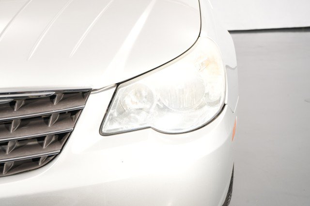 Used 2008 Chrysler Sebring Touring FWD image 7