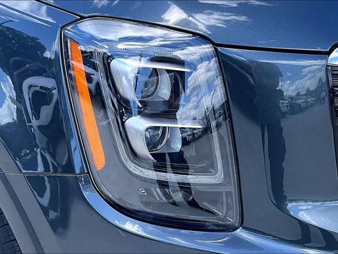 Certified 2022 Kia Telluride SX FWD image 26