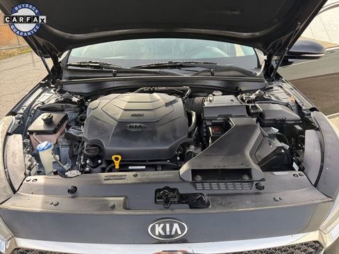 Used 2017 Kia Cadenza Premium w/ Luxury Package image 36