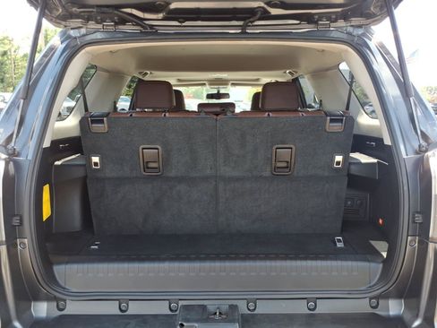 Used 2016 Toyota 4Runner Limited AWD/4WD image 11