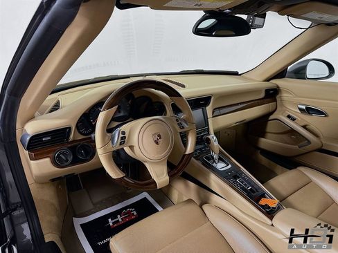 Used 2013 Porsche 911 Carrera S image 7