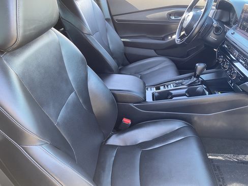 Used 2025 Honda Accord Sport image 10